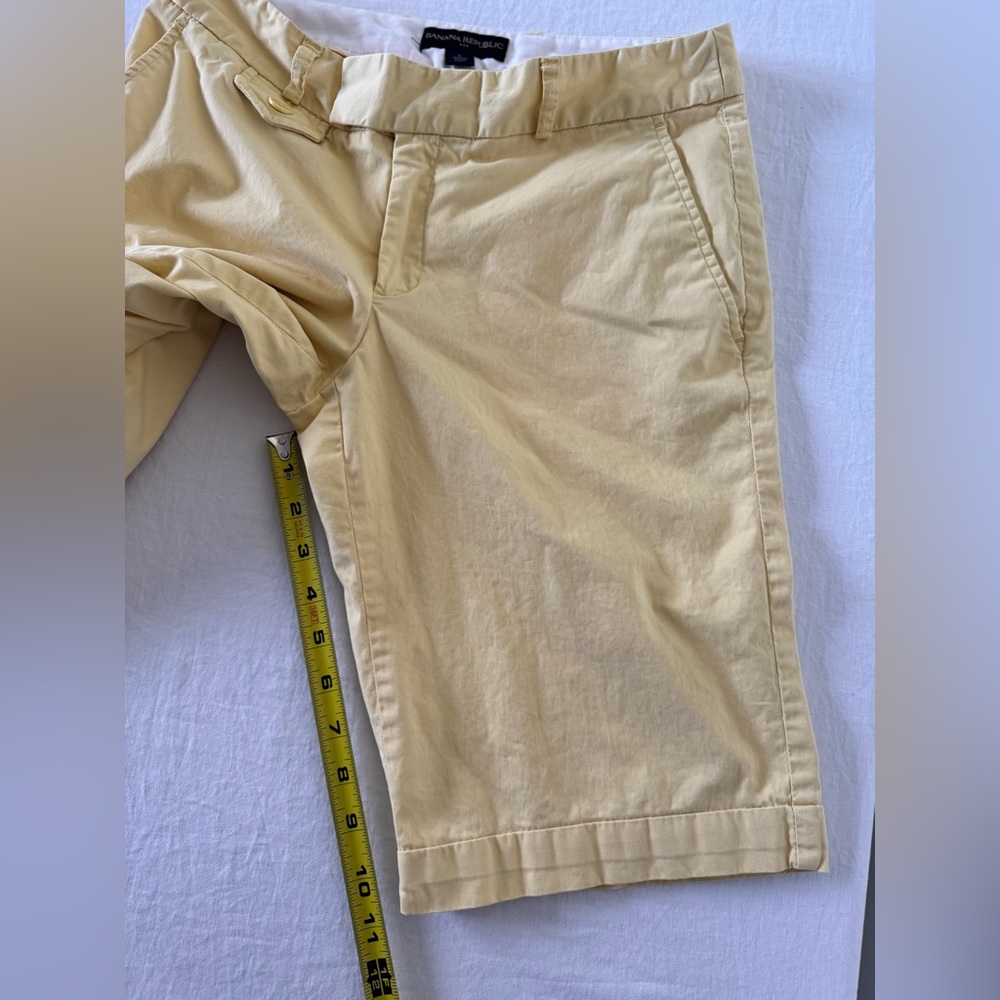 Banana republic Yellow Women's Bermuda Shorts chino stretch - Picture 2 of 6
